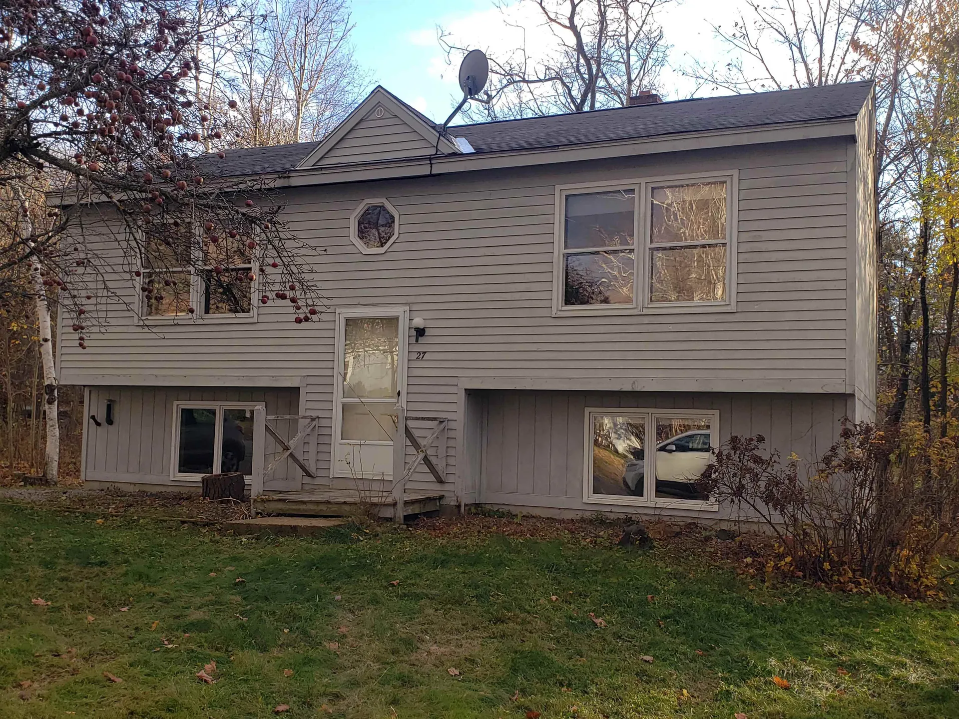 27 Spruce Street Laconia NH 03246