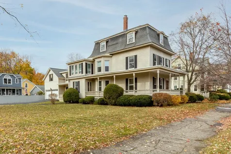 1934 Elm Street Manchester NH 03104