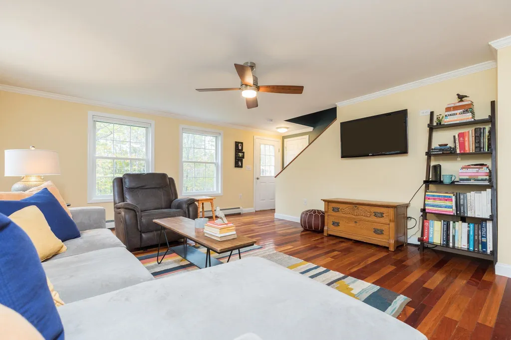 19 Beaulier Way Lebanon ME 04027