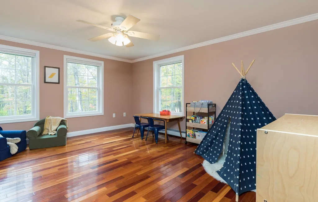 19 Beaulier Way Lebanon ME 04027