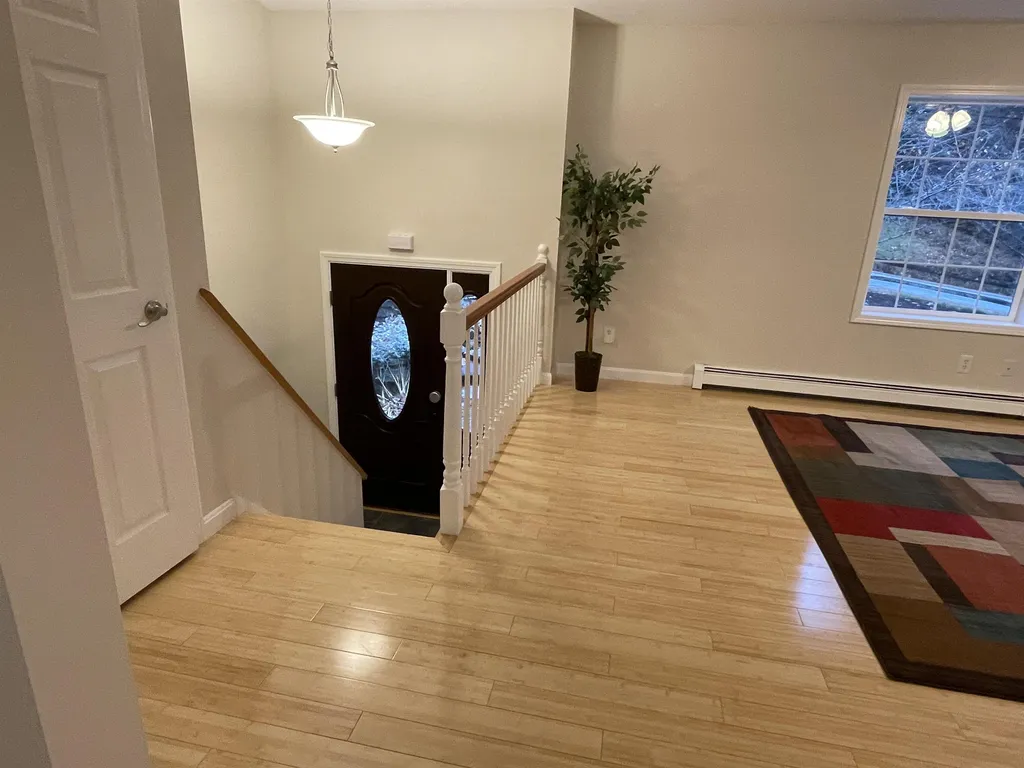 7 Pine Ridge Road Sunapee NH 03782