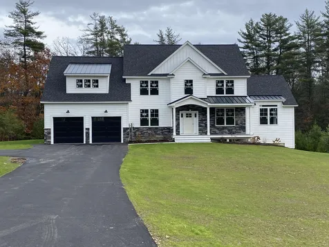 16 John King Drive Goffstown NH 03045
