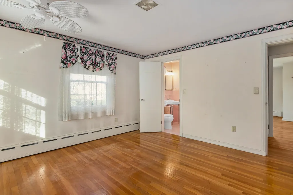 21 Mill Road Hampton NH 03842