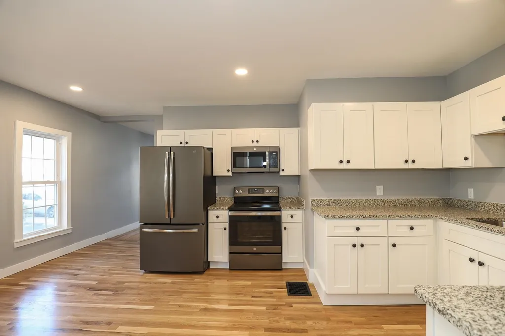 93-95 Rumford Street Concord NH 03301