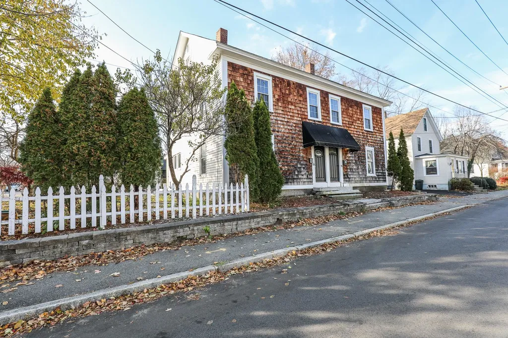 93-95 Rumford Street Concord NH 03301