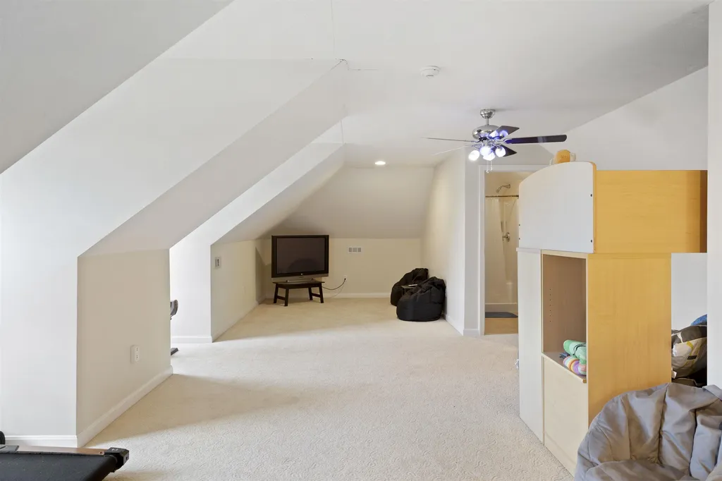 15 Violette Circle Laconia NH 03246