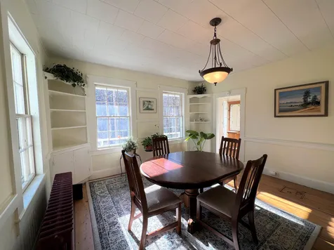 24 Mill Pond Lane New London NH 03257