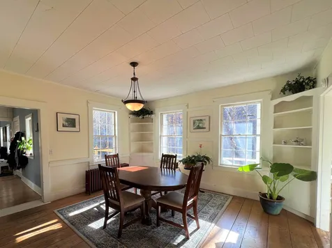 24 Mill Pond Lane New London NH 03257
