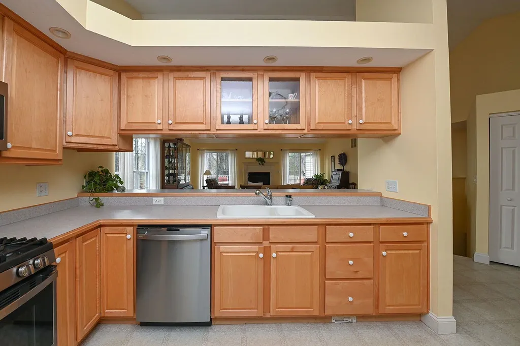 2 Blueberry Lane East Kingston NH 03827