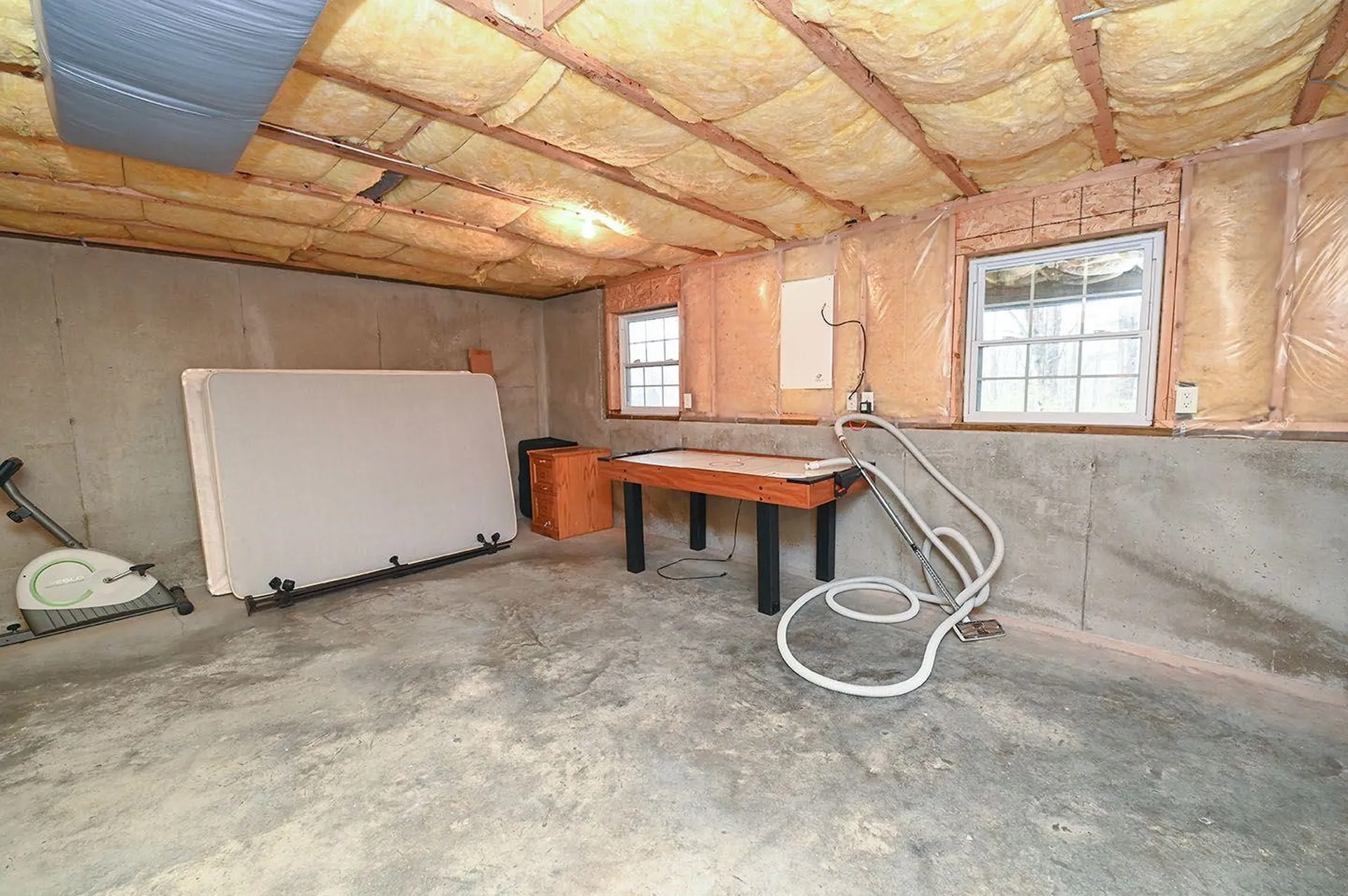 2 Blueberry Lane East Kingston NH 03827