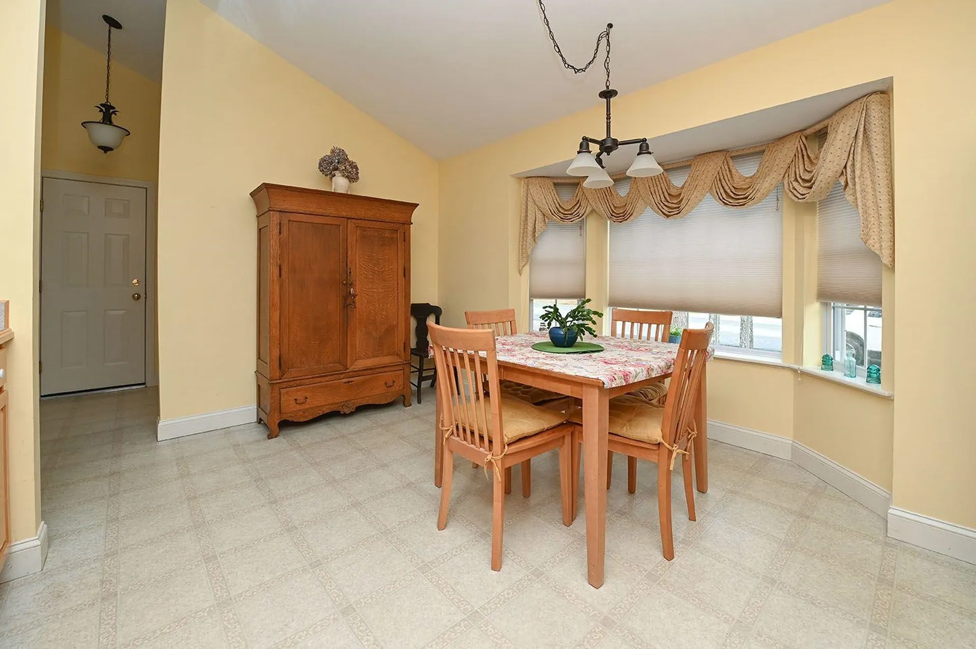 2 Blueberry Lane East Kingston NH 03827