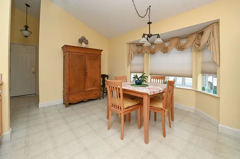 2 Blueberry Lane East Kingston NH 03827