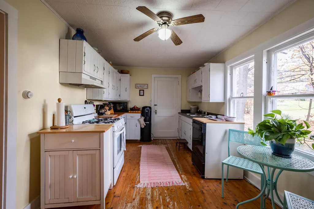 6605 Route 116 Shelburne VT 05482