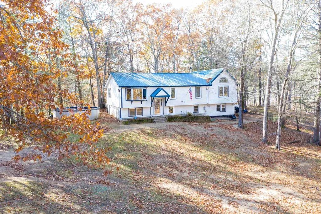 7 Phoenix Drive Kingston NH 03848