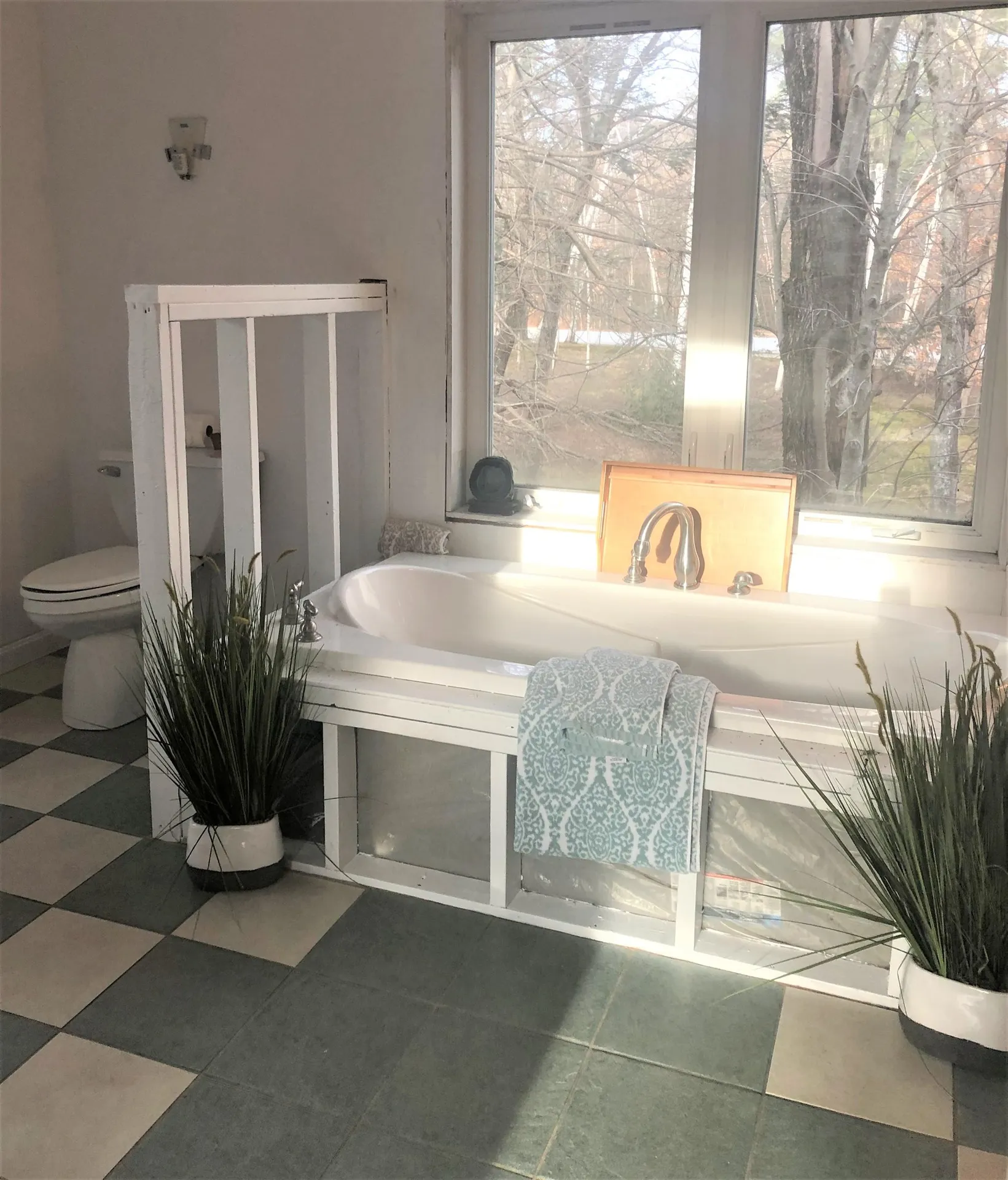 7 Phoenix Drive Kingston NH 03848
