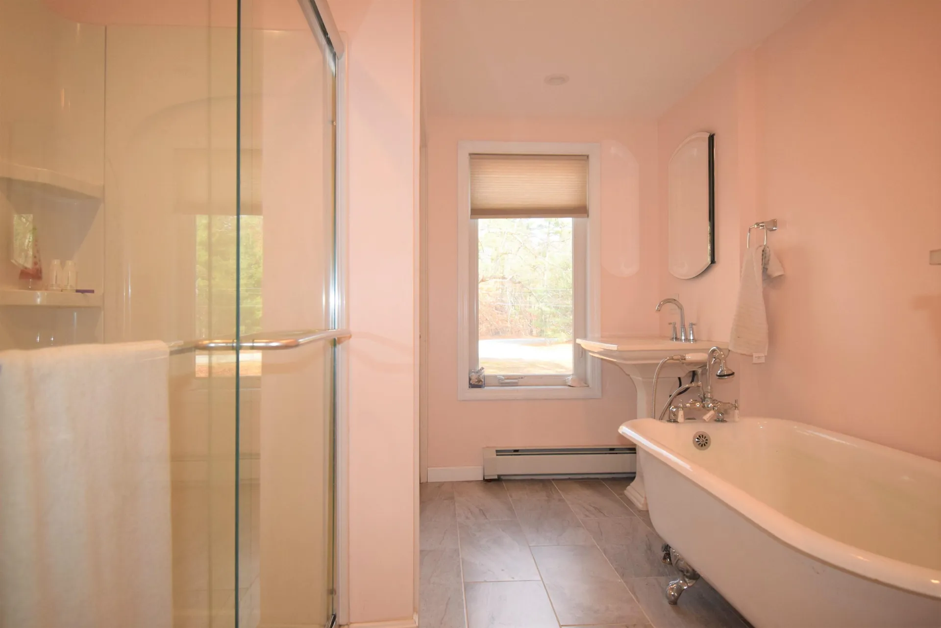 7 Phoenix Drive Kingston NH 03848