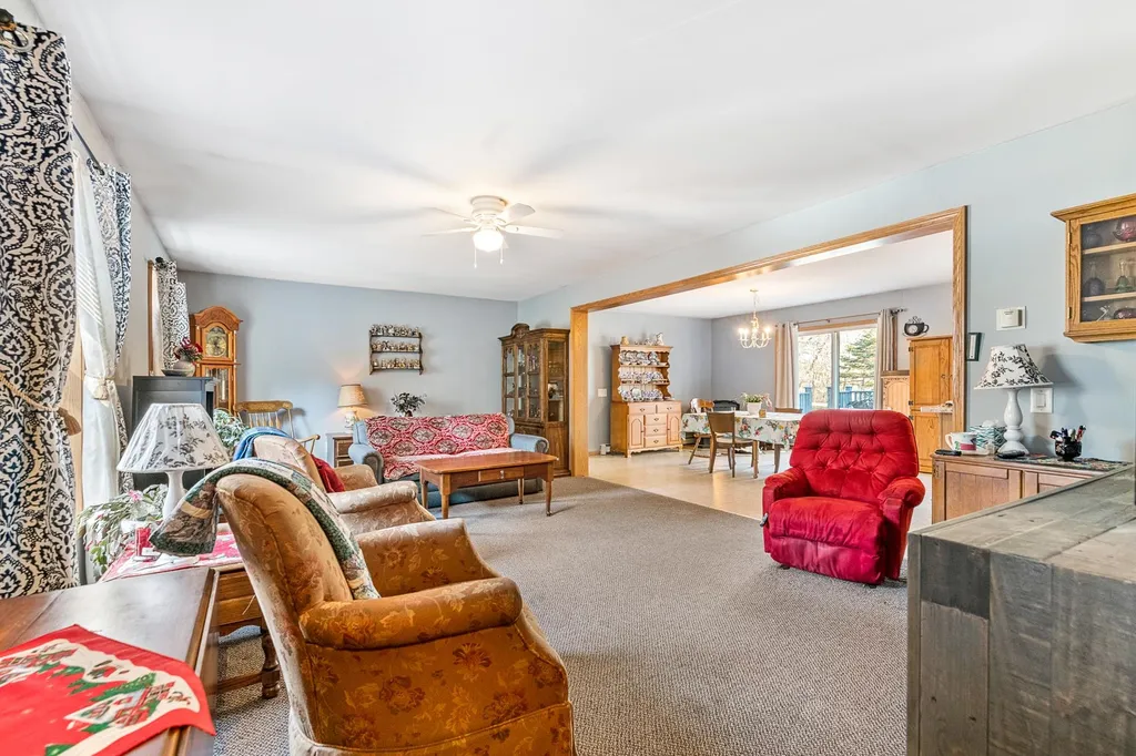 45 Farrell Loop Warner NH 03278