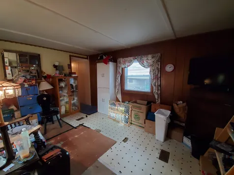 34 Cogswell Way Enfield NH 03748