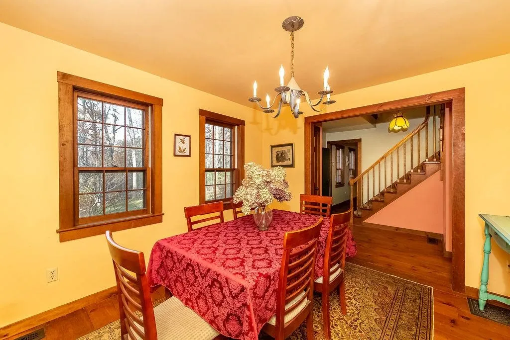 22 Moharimet Drive Madbury NH 03823