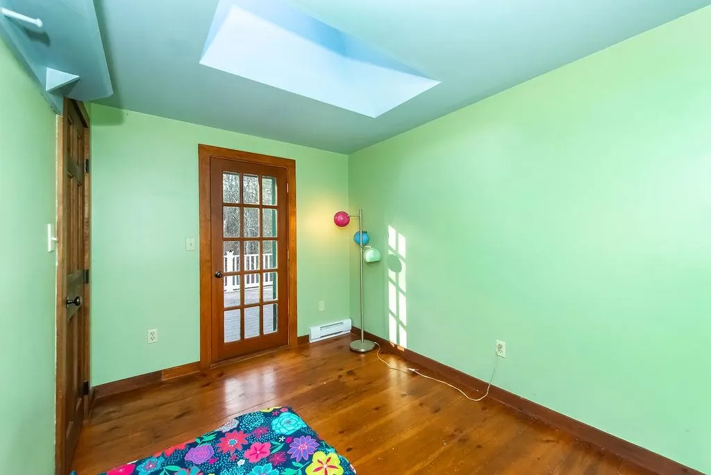 22 Moharimet Drive Madbury NH 03823