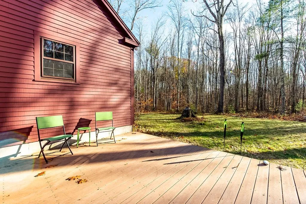 22 Moharimet Drive Madbury NH 03823