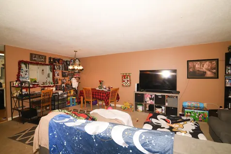 3 Strawberry Bank Road Nashua NH 03062
