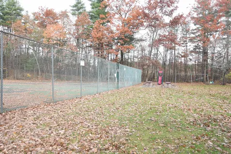 3 Strawberry Bank Road Nashua NH 03062