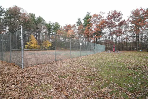 3 Strawberry Bank Road Nashua NH 03062
