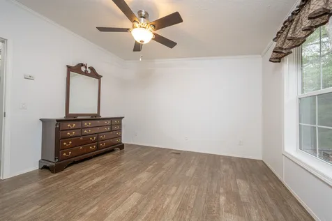 16 Susan Street Danville NH 03819