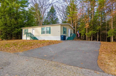 16 Susan Street Danville NH 03819