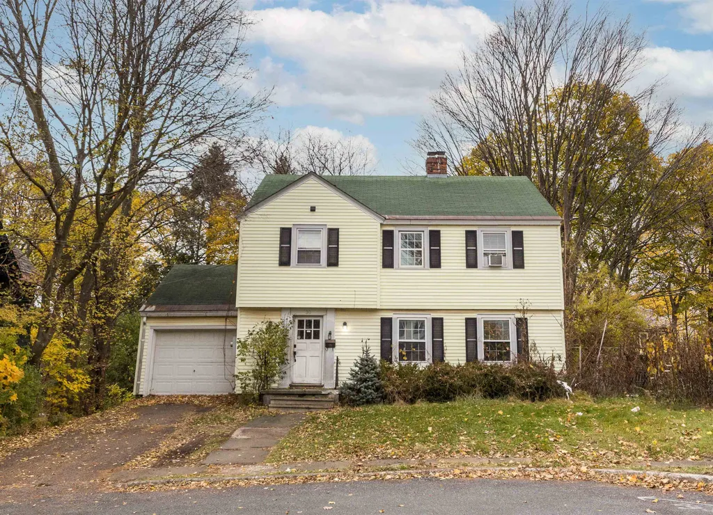 30 Adsit Court Burlington VT 05401