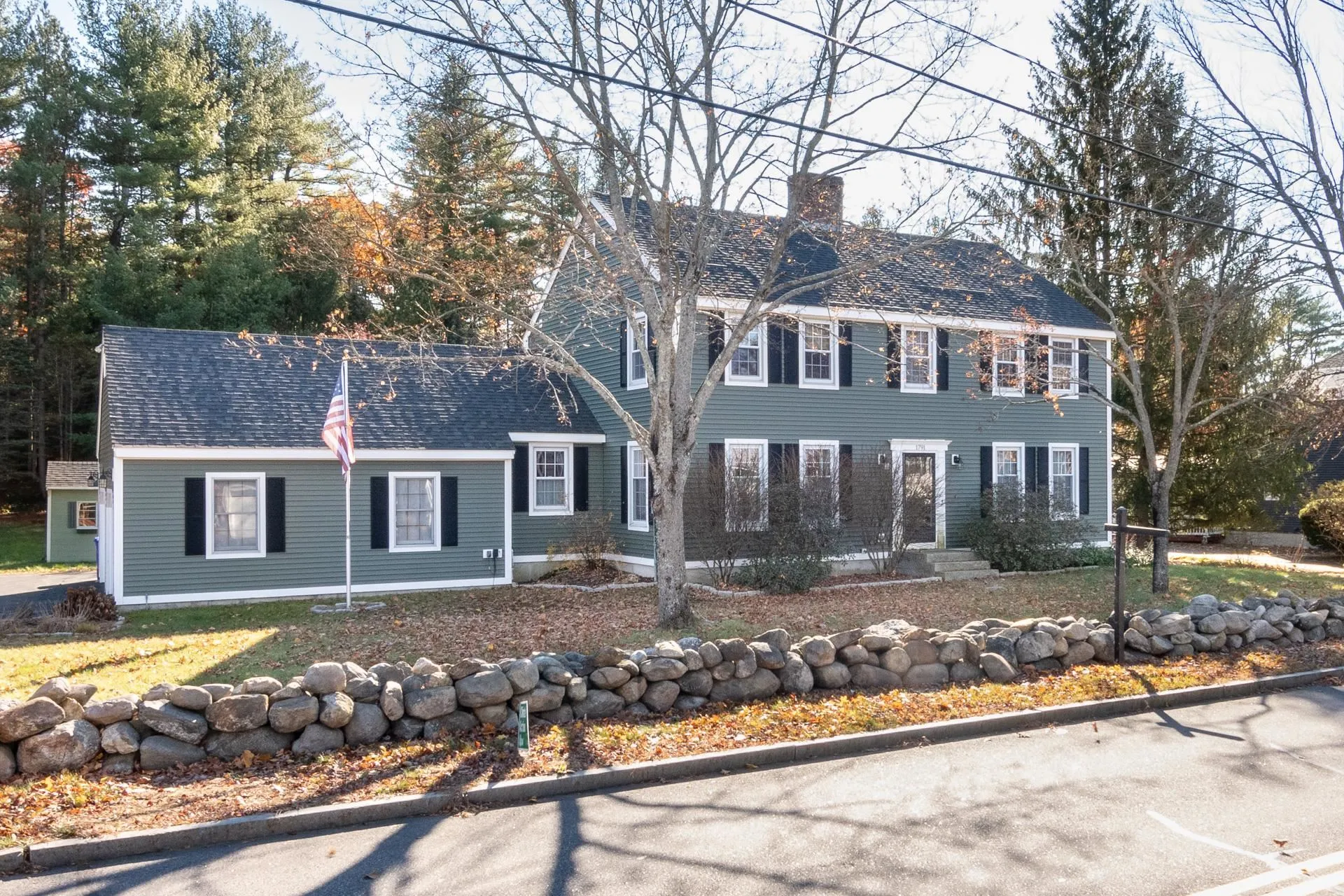 1791 River Road Manchester NH 03104