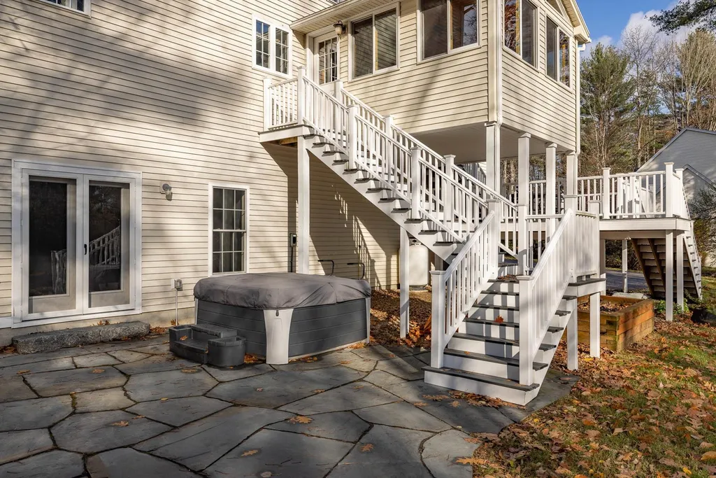 49 Wallace Drive Dover NH 03820