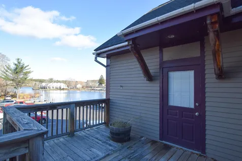 39 N Main Street Wolfeboro NH 03894