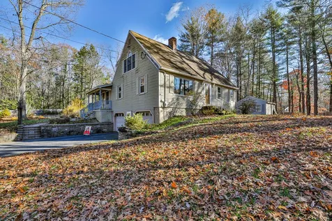 1 Tanglewood Drive Newton NH 03858