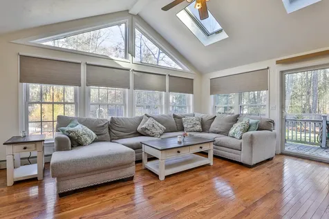 1 Tanglewood Drive Newton NH 03858