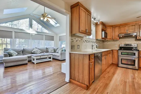 1 Tanglewood Drive Newton NH 03858