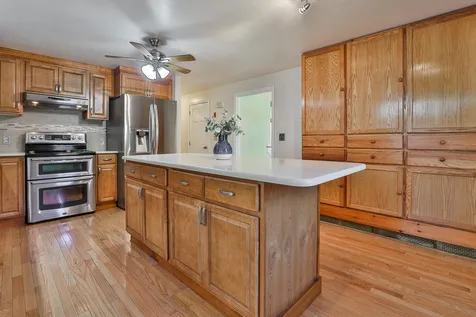 1 Tanglewood Drive Newton NH 03858