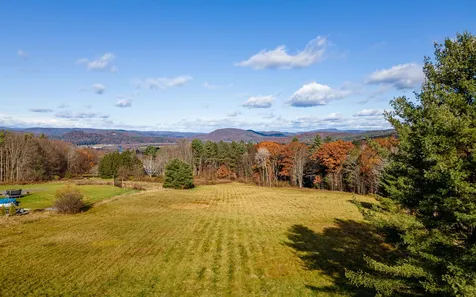 60 County Road Walpole NH 03608