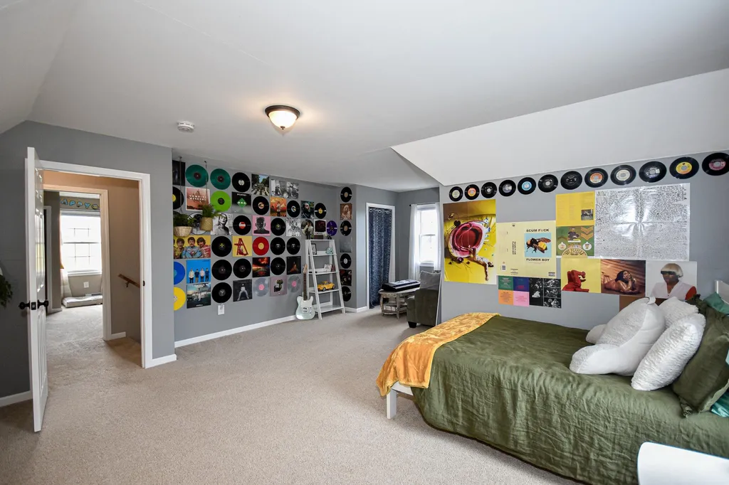 25 Benjamin Way Dover NH 03820