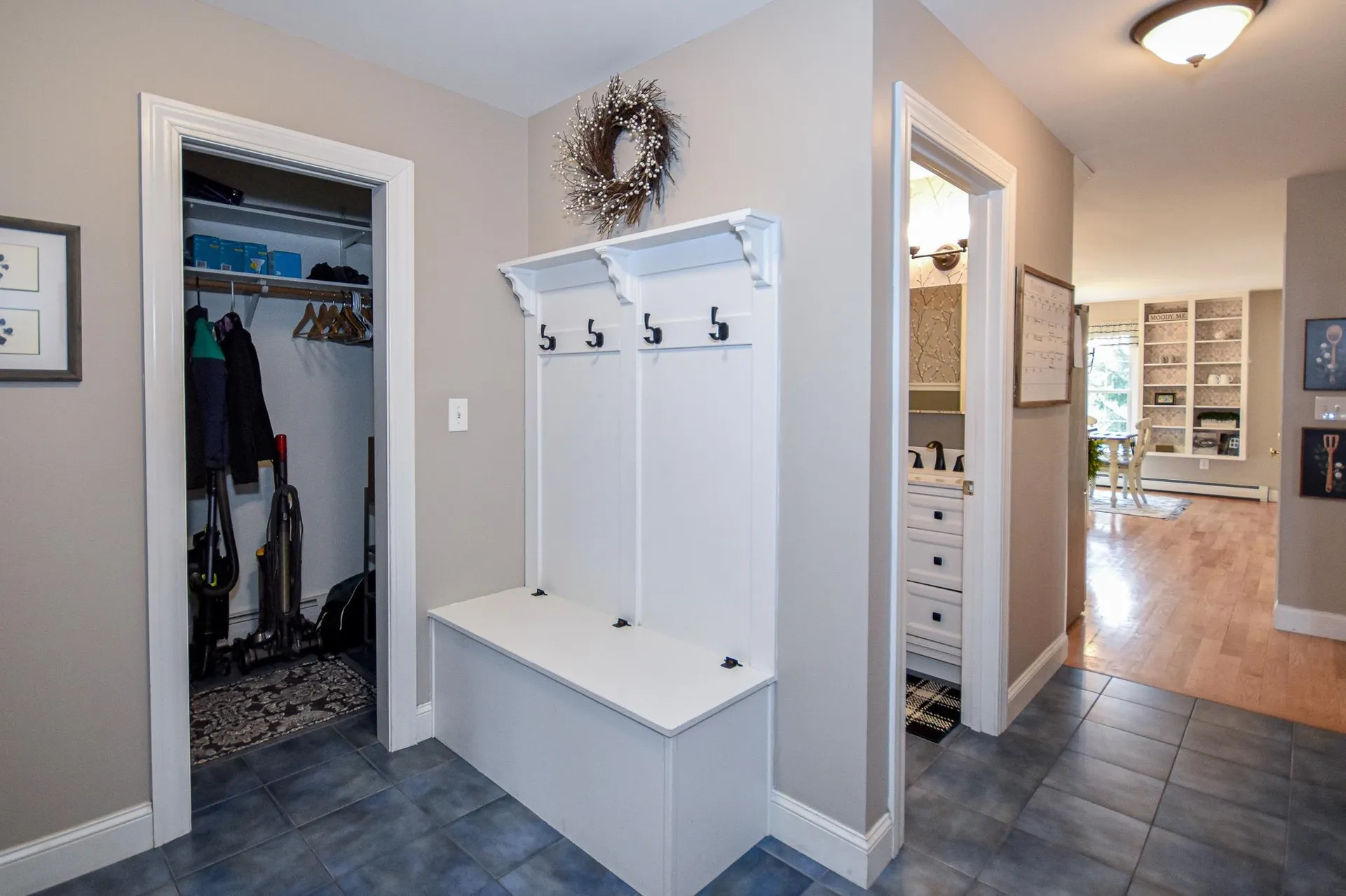 25 Benjamin Way Dover NH 03820