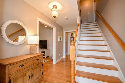 25 Benjamin Way Dover NH 03820