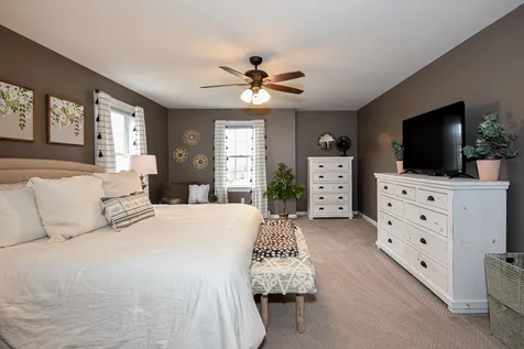 25 Benjamin Way Dover NH 03820