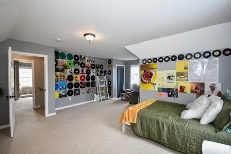 25 Benjamin Way Dover NH 03820