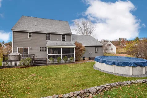 25 Benjamin Way Dover NH 03820