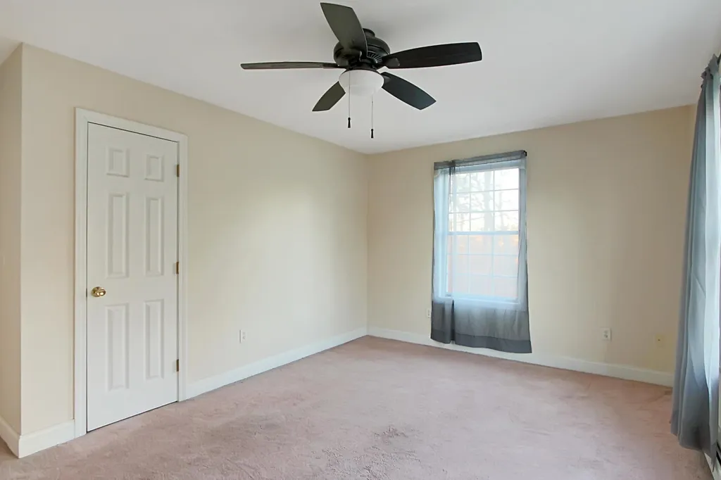 11 Violette Lane Seabrook NH 03874
