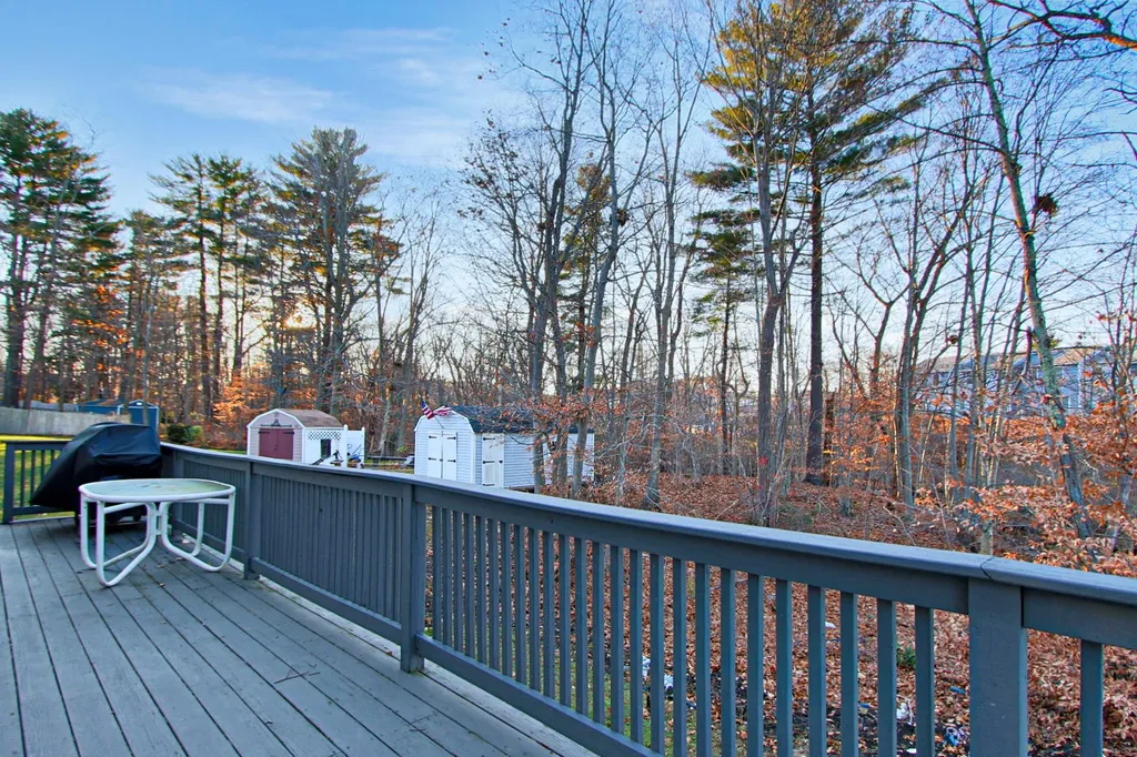 11 Violette Lane Seabrook NH 03874