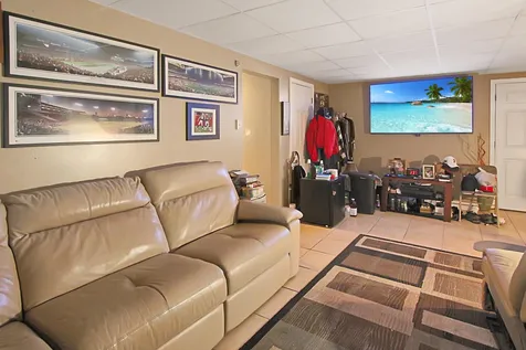 11 Violette Lane Seabrook NH 03874