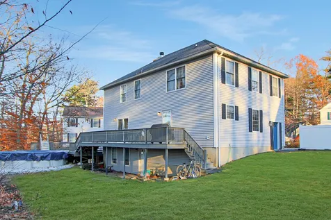 11 Violette Lane Seabrook NH 03874