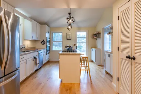 71 Shurtleff Lane Woodstock VT 05091